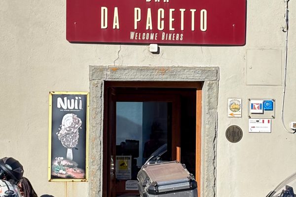 18-10-25-colonnata-1531E2B7B5-0184-7F32-EF95-82AC0A265AB4.jpg